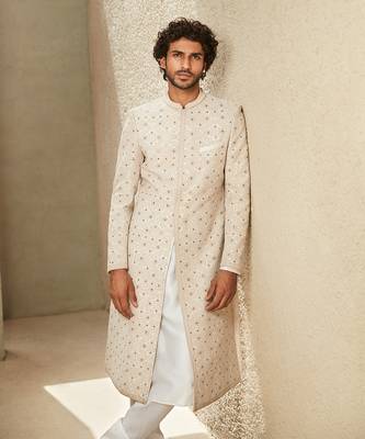 The modern indian offwhite sherwani 4