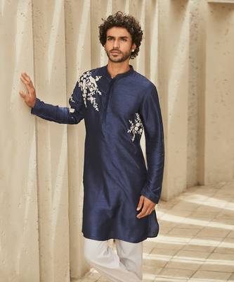 The heritage noir navy kurta set 2