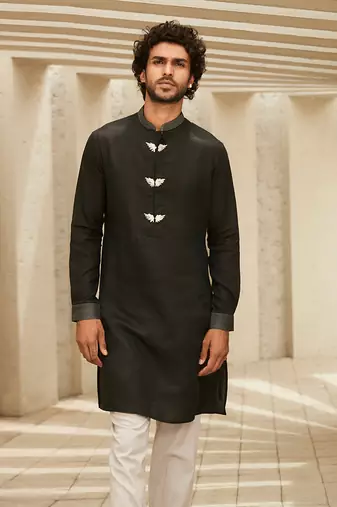 The winged black kurta set
