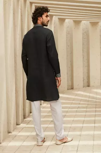 The winged black kurta set