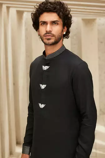 The winged black kurta set