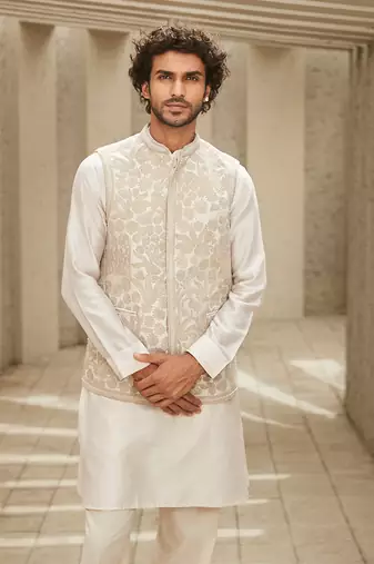 The timeless indian offwhite jodhpuri jacket