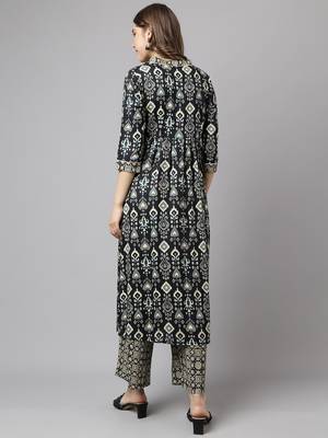Fancy Black Colour Designer Partywear Kurti Bottom Set For Girlish Looks 2