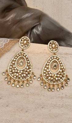 Kundan Chandbali Earrings in Antique Gold 4