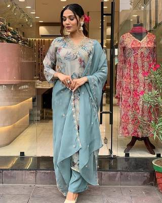 Fancy Grey Colour Ethnic Dress For Trendy Party Looks 3