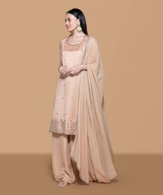 Fawn embroidered kurta set 3