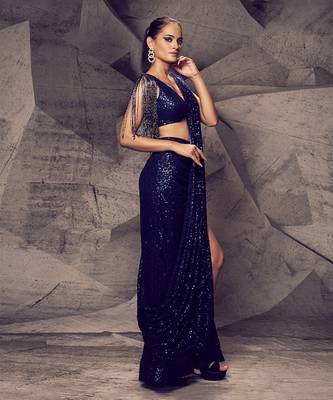 The shimmering blue slit saree 2