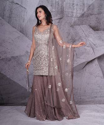 The spree embroidered kurta set 2