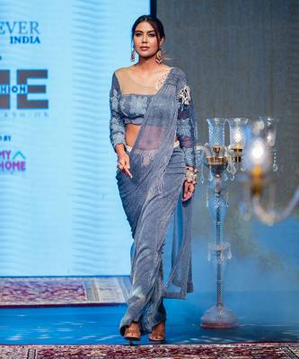 Blue skirt saree set 4