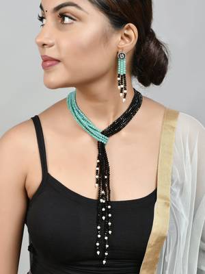 Multicolor tasselled jewellery set 2