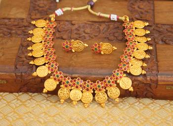 Matte finish temple necklace set 1