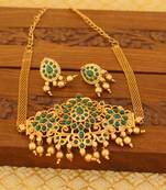 Matte finish chocker set