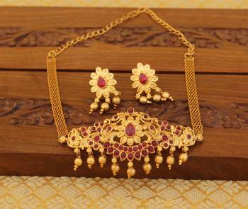Matte finish peacock chocker set 2