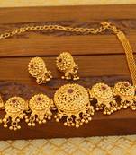 Matte finish chocker set