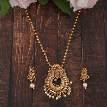 Mansiyaorange matte gold red  floral theme pendant chain jewellery 1