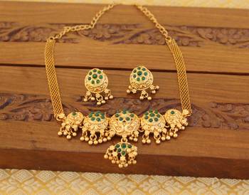 Matte finish kempu chocker set 1