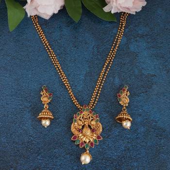 Mansiyaorange matte gold multi   peacock theme pendant chain jewellery  set for women 5