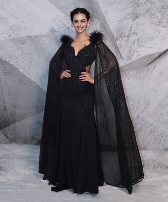 Retro black gown 1
