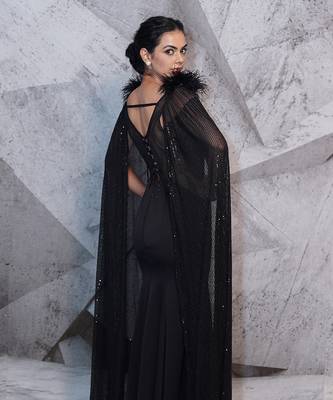 Retro black gown 3