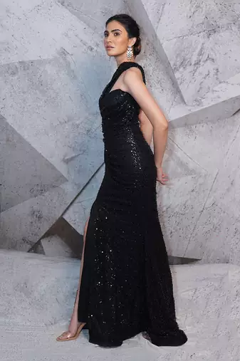 The elegant sequins black gown
