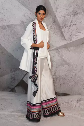 The printed drape blazer set