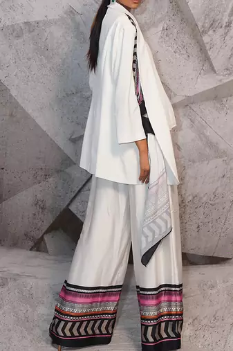 The printed drape blazer set