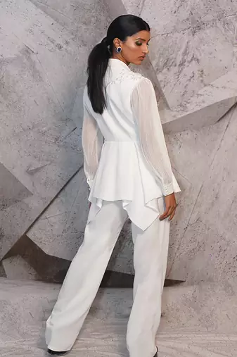 The elegant ivory blazer set