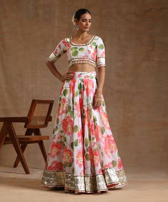 Gul Noor White Lehenga Set 2