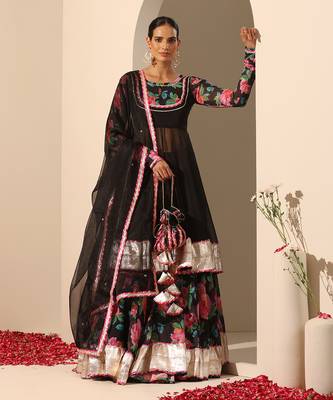 Gul Gulab Black Lehenga Set 1