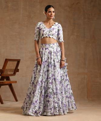 Gul Jamini White Lehenga Set 2