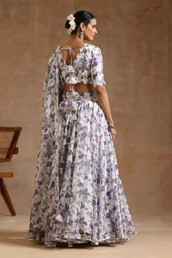 Gul Jamini White Lehenga Set