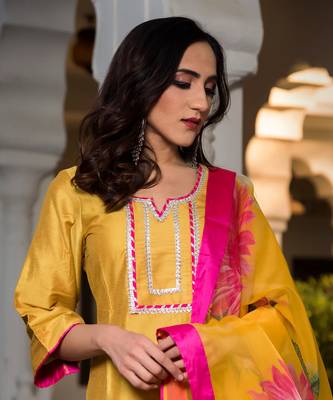 Yellow Cotton Silk Gotti Patta Kurta Set with Floral Dupatta 3