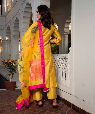 Yellow Cotton Silk Gotti Patta Kurta Set with Floral Dupatta 5