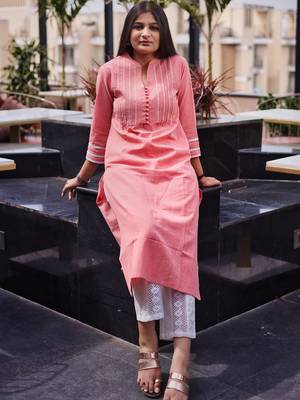 Hatheli lace insert floral embroidered a-line cotton kurta 1