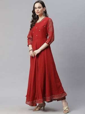 Hatheli ethnic motifs embroidered cotton anarkali kurta 1