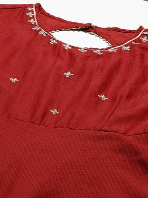 Hatheli ethnic motifs embroidered cotton anarkali kurta 3