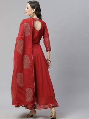 Hatheli ethnic motifs embroidered cotton anarkali kurta 4