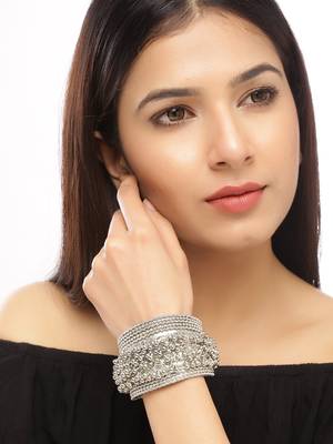 Traditional ghungroo oxidised handmade bracelet 1