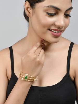 Gold plated pearl triple bracelet 2