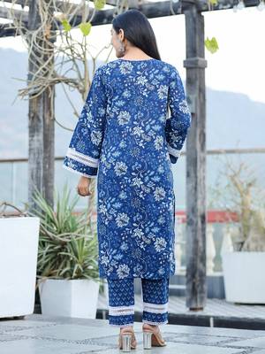  blue pure cotton kurta dupatta set with thread work detailing 3