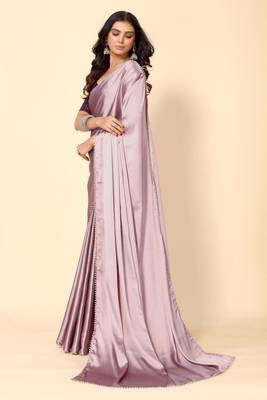 Avanshee Solid Mauve Satin Plain Saree 4