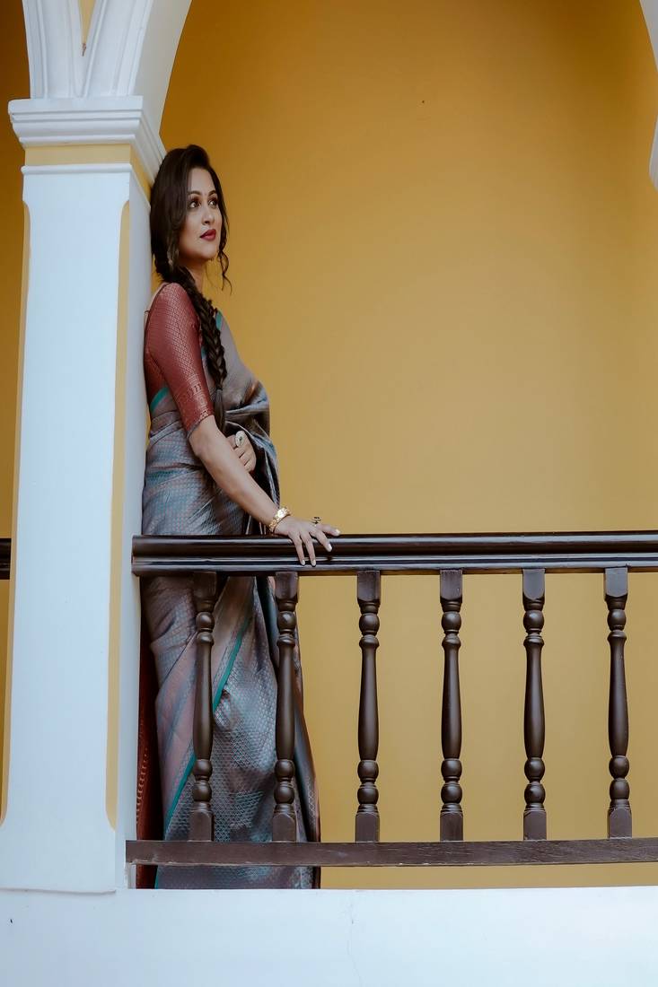Blue Classic Designer Soft Silk  Zari Work Traditional Wear Saree