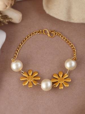 Gold plated handcrafted pearl beads chain bracelet 1