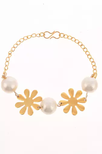 Gold plated handcrafted pearl beads chain bracelet