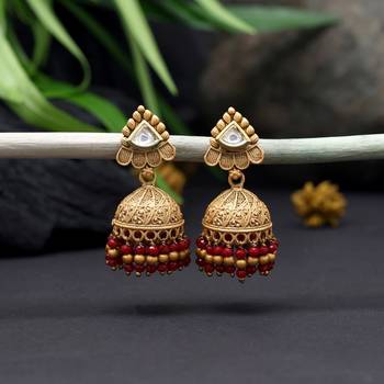 Maroon color matte gold earrings 2