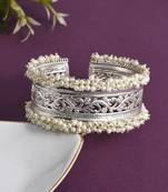 Silver plated pearl handcrafted cuff bracelet