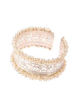 Silver plated pearl handcrafted cuff bracelet 4