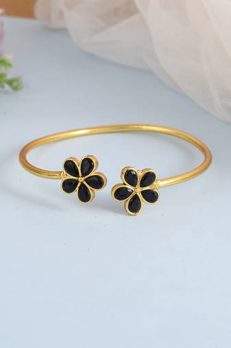 Handcrafted western gold plated bracelet