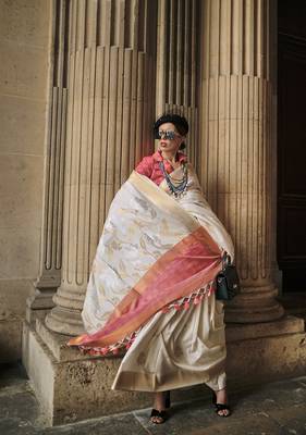 Off White silk blend Weaving Work Saree 2