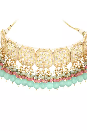 Runjhun squared style decent traditional green kundan & beads studded choker necklace set for women